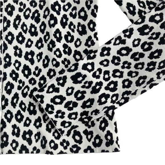 Theory Leopard Print V-Neck Cardigan Size S $385 - Picture 6 of 8